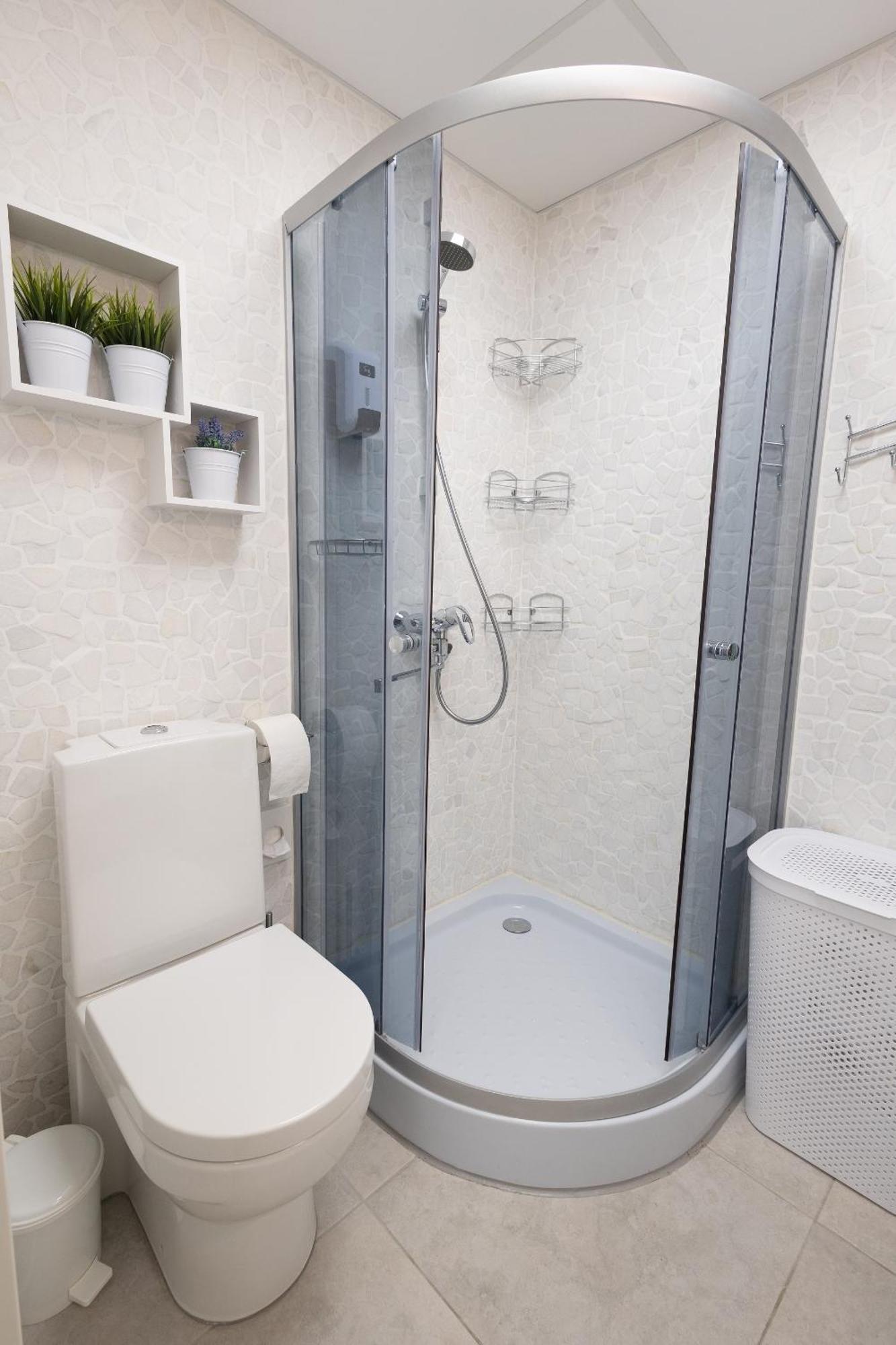 Stella'S Apartment - City Center - Free Secure Parking - Big Sun Terrace - Air Conditioning - Wifi - Tram To The Tallinn Bus Station And Old Town Екстериор снимка